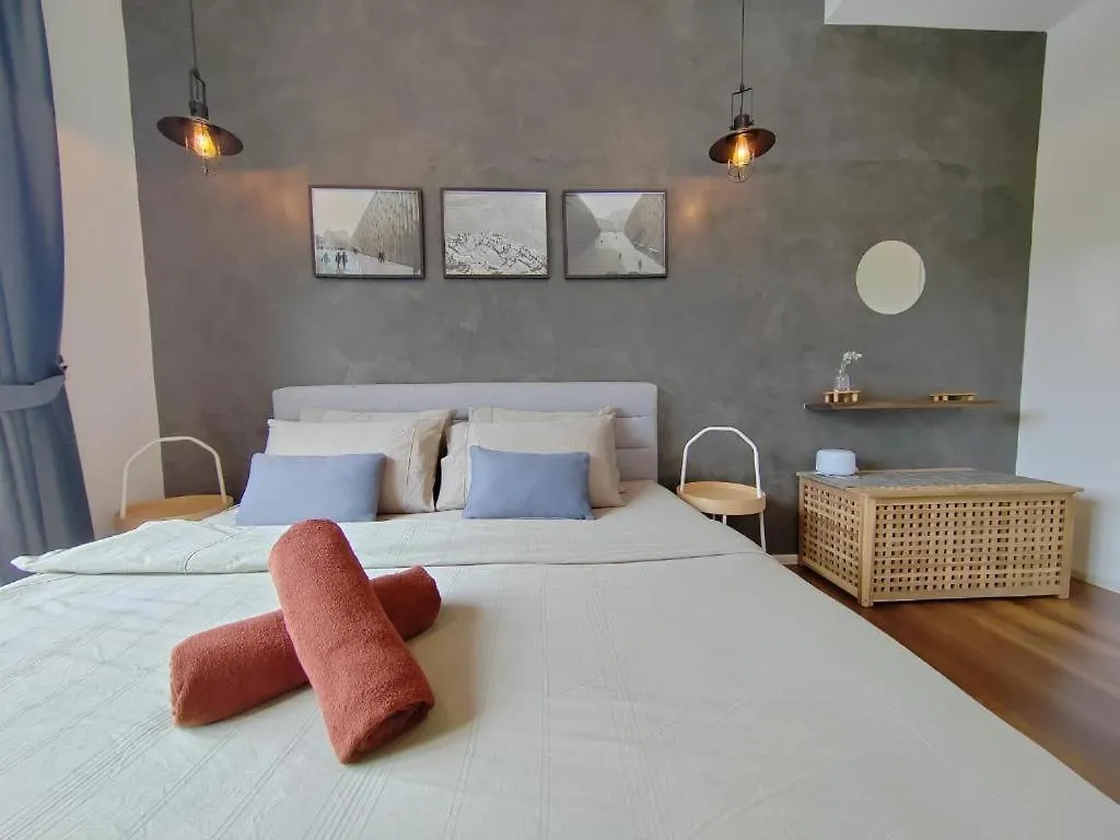 Ipoh Sunway Onsen Suites And Tambun Guesthouse By Ubook Apartment