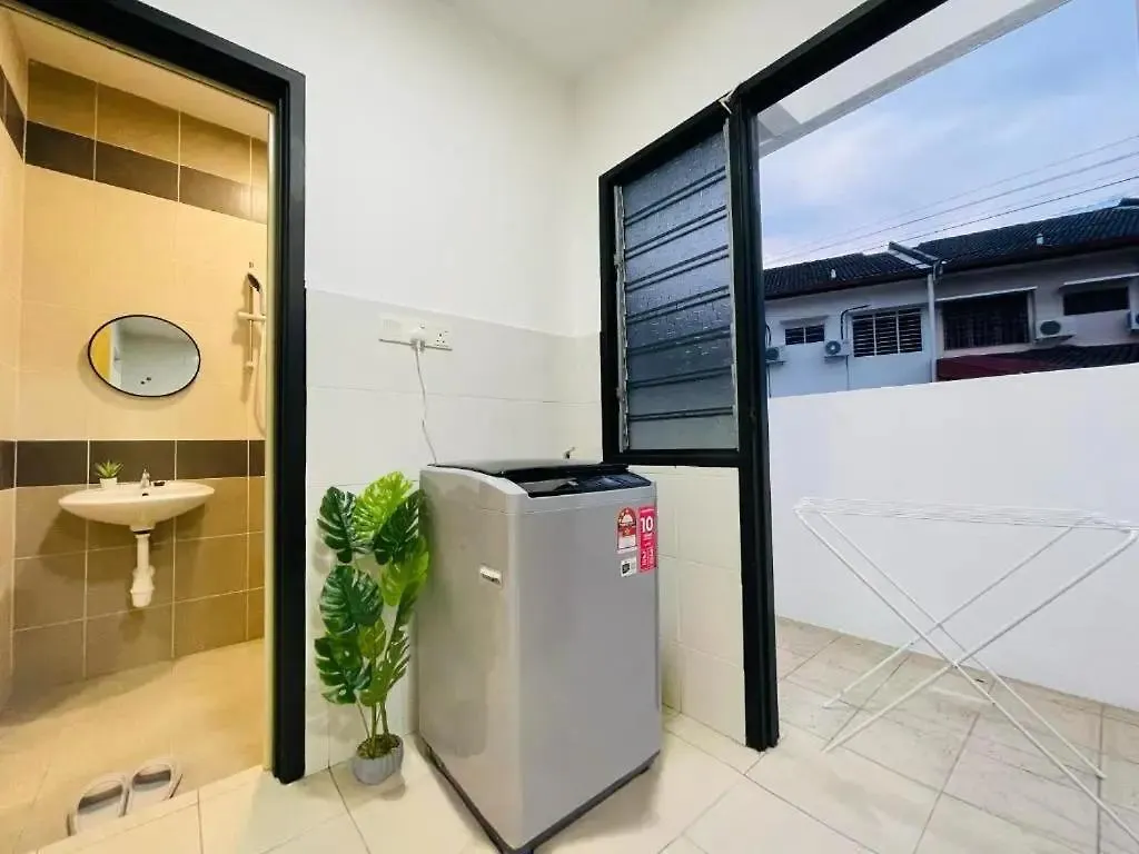 Ipoh Sunway Onsen Suites And Tambun Guesthouse By Ubook Apartment